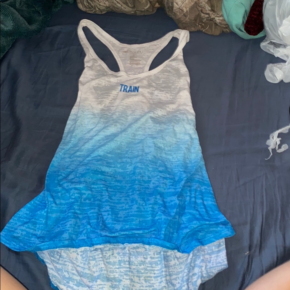 Athletic tank top